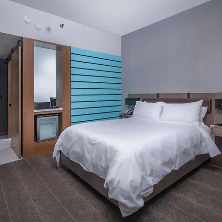 Renaissance Reno Downtown Hotel & Spa-2